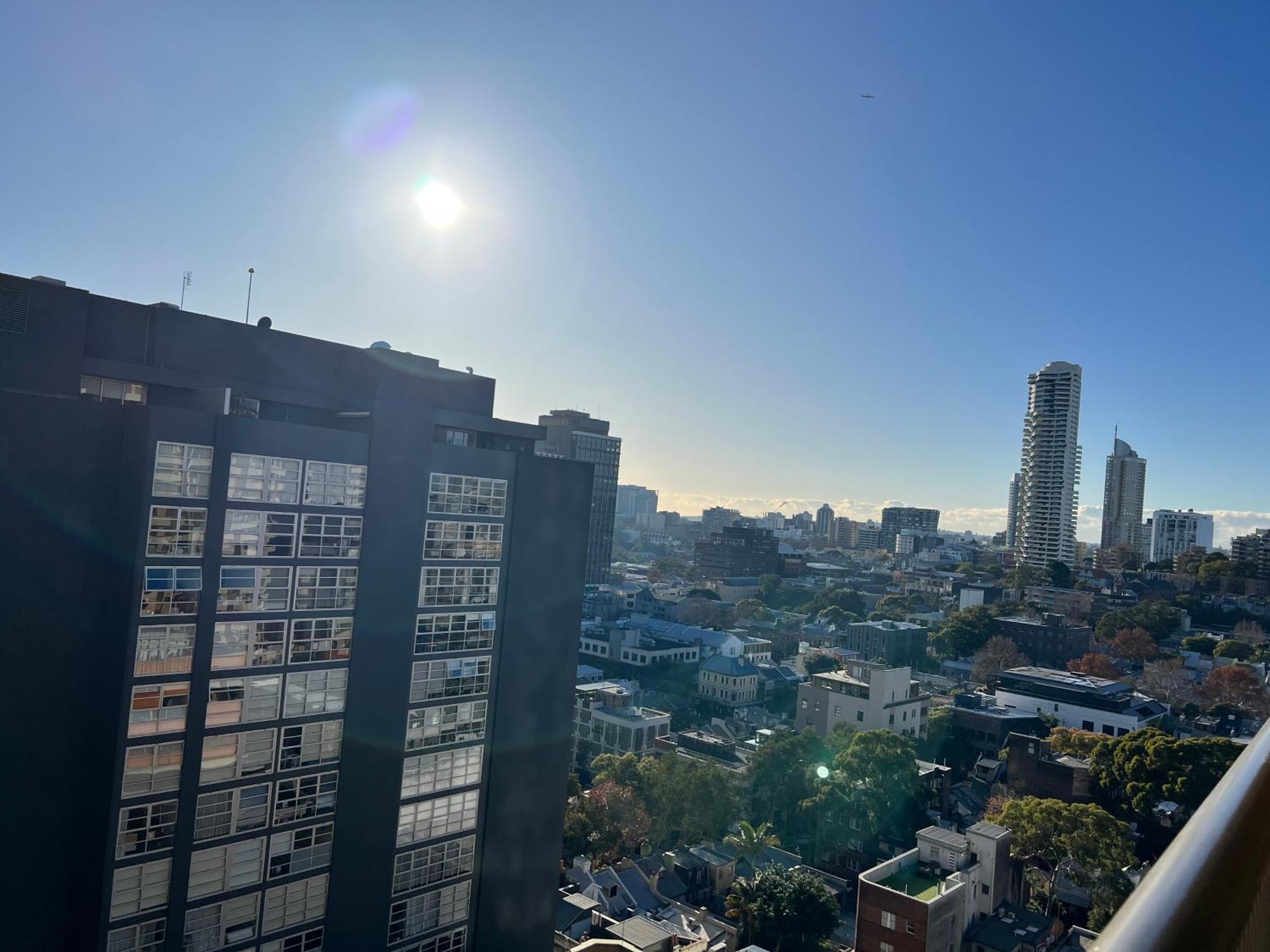 Sydney Hyde Park Private Apartments By Paxsafe Bilik gambar